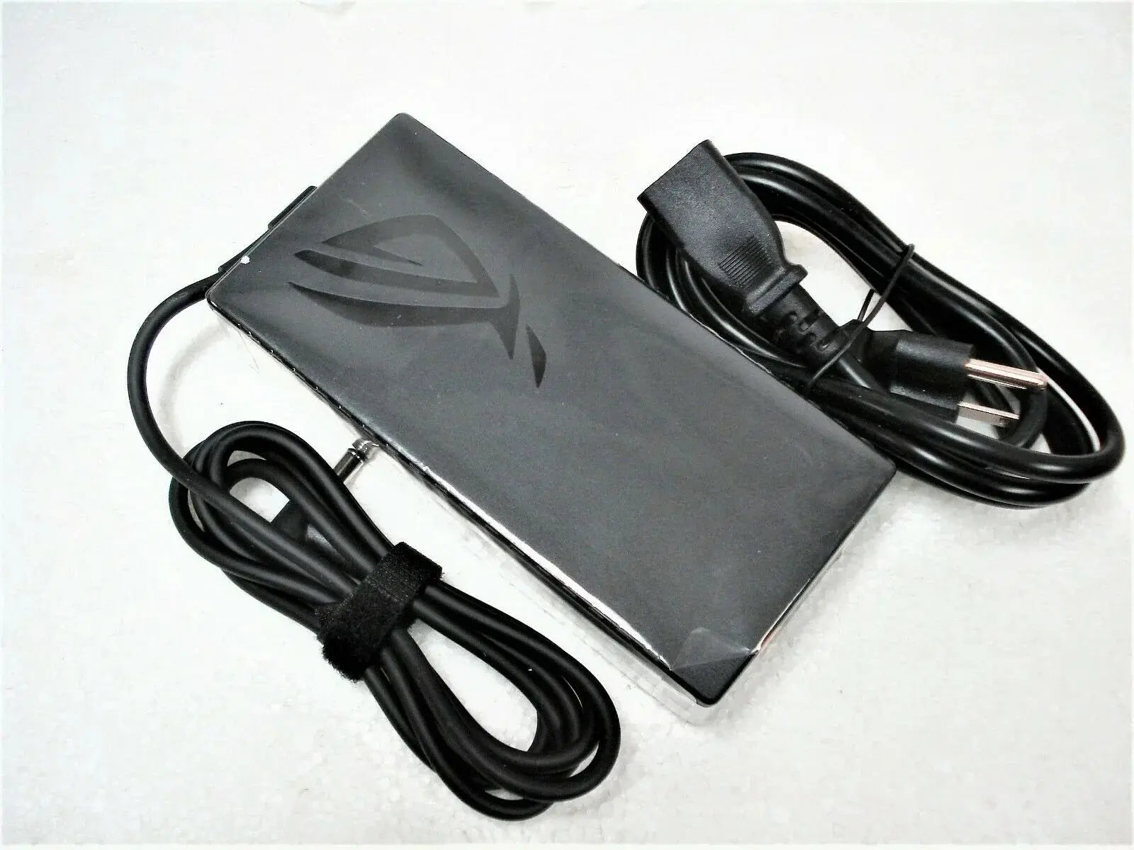 ADP-240EB B Genuine Asus ROG Zephyrus S15 GX502LWS 240W 20V 12A AC Laptop Adapter/Charger - eBuy UAE